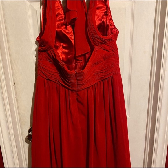 Red ale Chateau cocktail dress - Picture 2 of 2